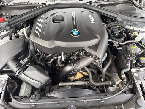 Used 2017 BMW 330i xDrive Sedan AWD/4WD image 28