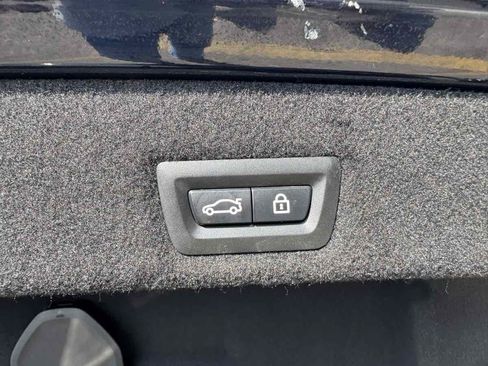 Used 2016 BMW 750i xDrive AWD/4WD image 50