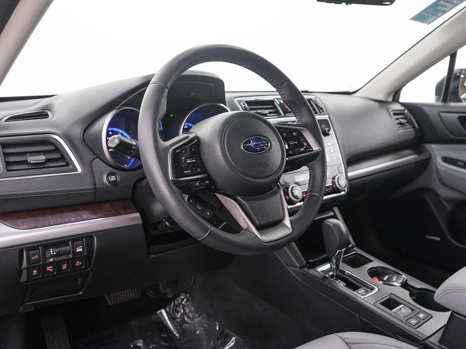 Used 2019 Subaru Outback 2.5i Limited AWD/4WD image 25