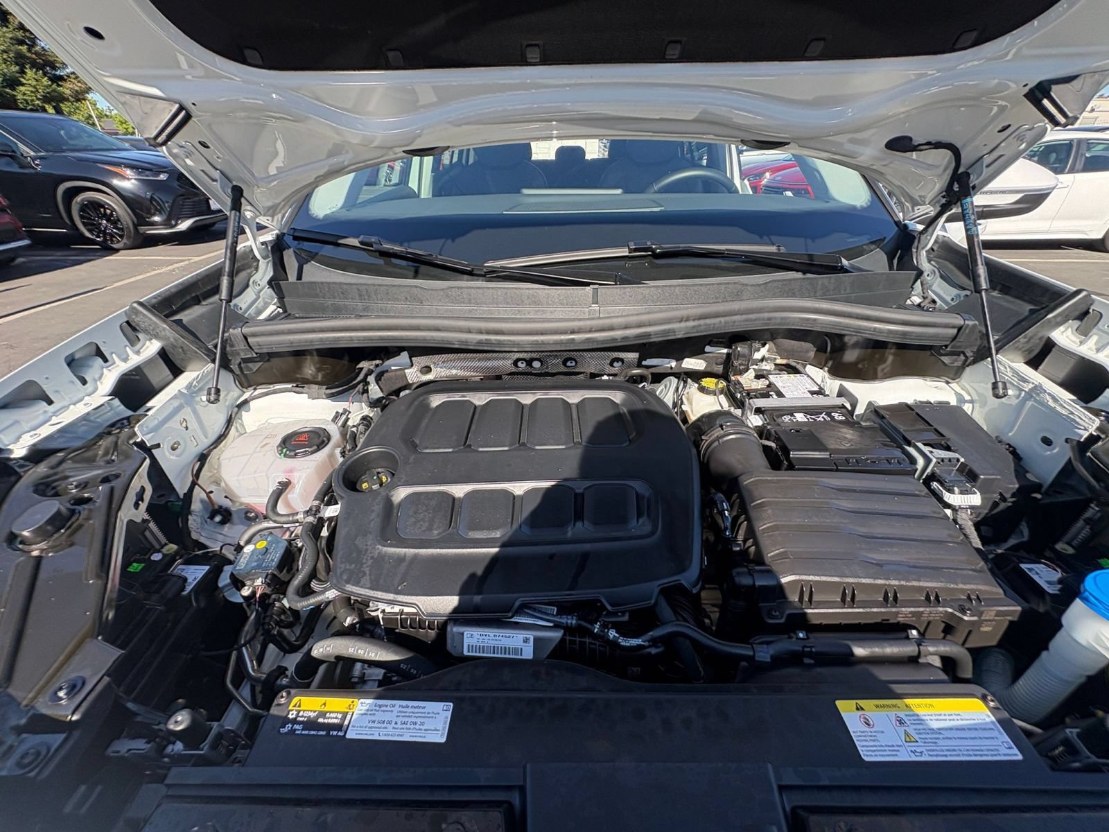 Used 2026 Volkswagen Tiguan SE FWD image 33