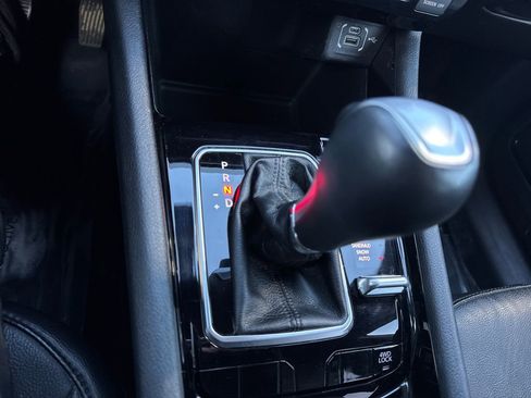 Certified 2023 Jeep Compass Limited image 31