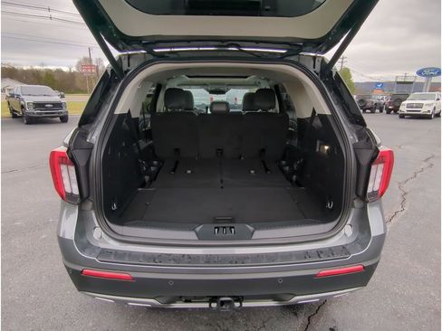 Used 2025 Ford Explorer Active w/ Active Comfort Package image 23
