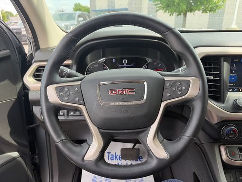 Used 2023 GMC Acadia Denali AWD/4WD image 20