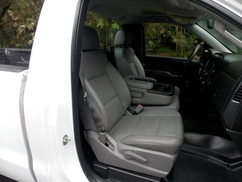 Used 2017 Chevrolet Silverado 1500 W/T image 6