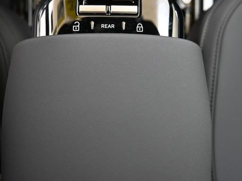 New 2026 Volvo EX30 Plus image 32