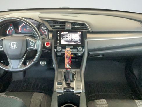 Used 2018 Honda Civic Si image 9
