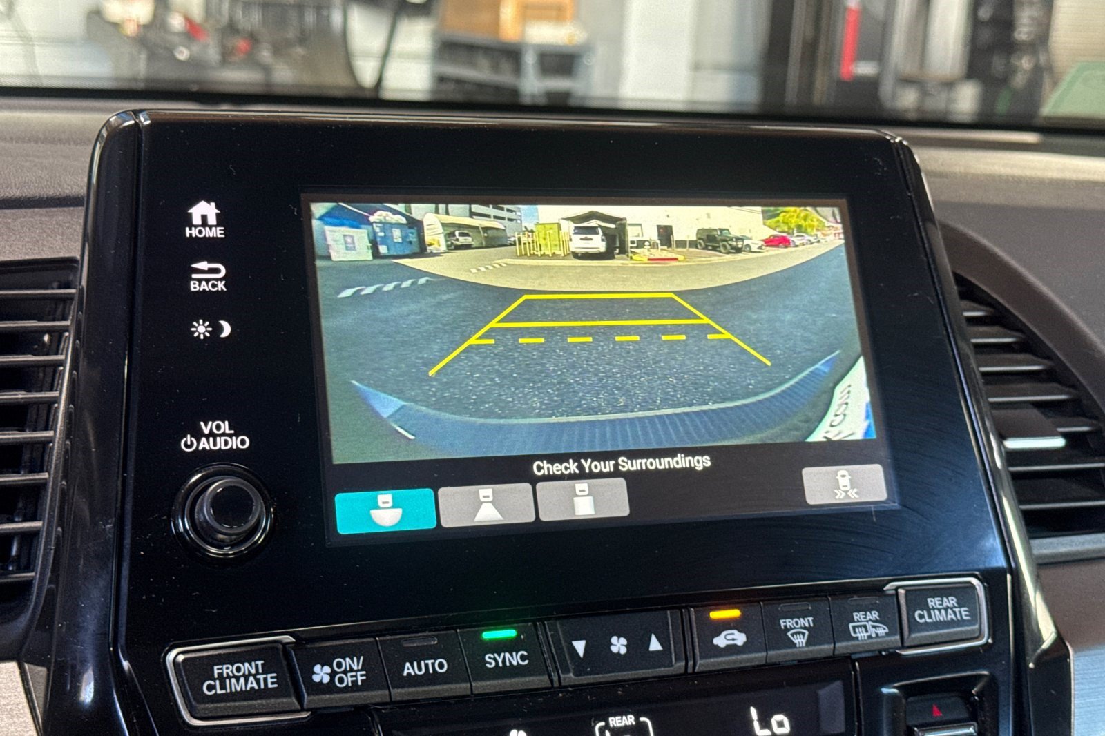 Used 2024 Honda Odyssey EX-L image 17