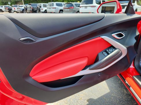 Used 2022 Chevrolet Camaro LT w/ RS Package RWD image 9