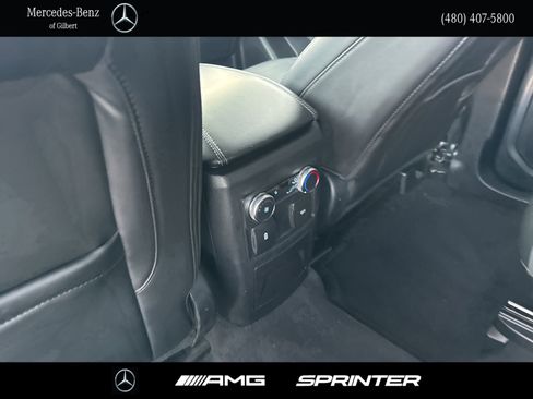 Used 2022 Ford Explorer XLT w/ Equipment Group 202A image 20