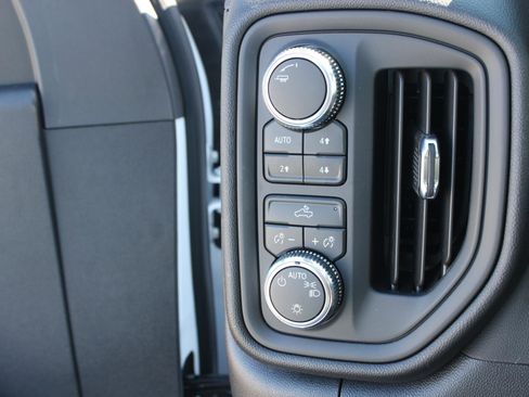 New 2026 GMC Sierra 3500 Pro w/ Convenience Package image 21