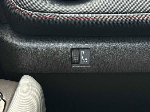 Used 2023 Chevrolet Colorado Z71 w/ Z71 Convenience Package 2 image 28