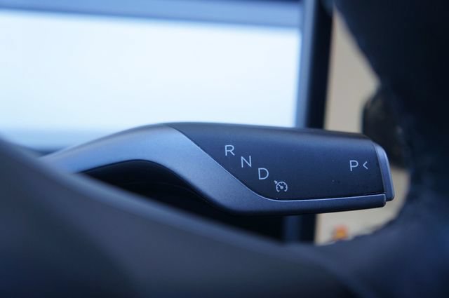 Used 2023 Tesla Model Y Performance AWD/4WD image 43