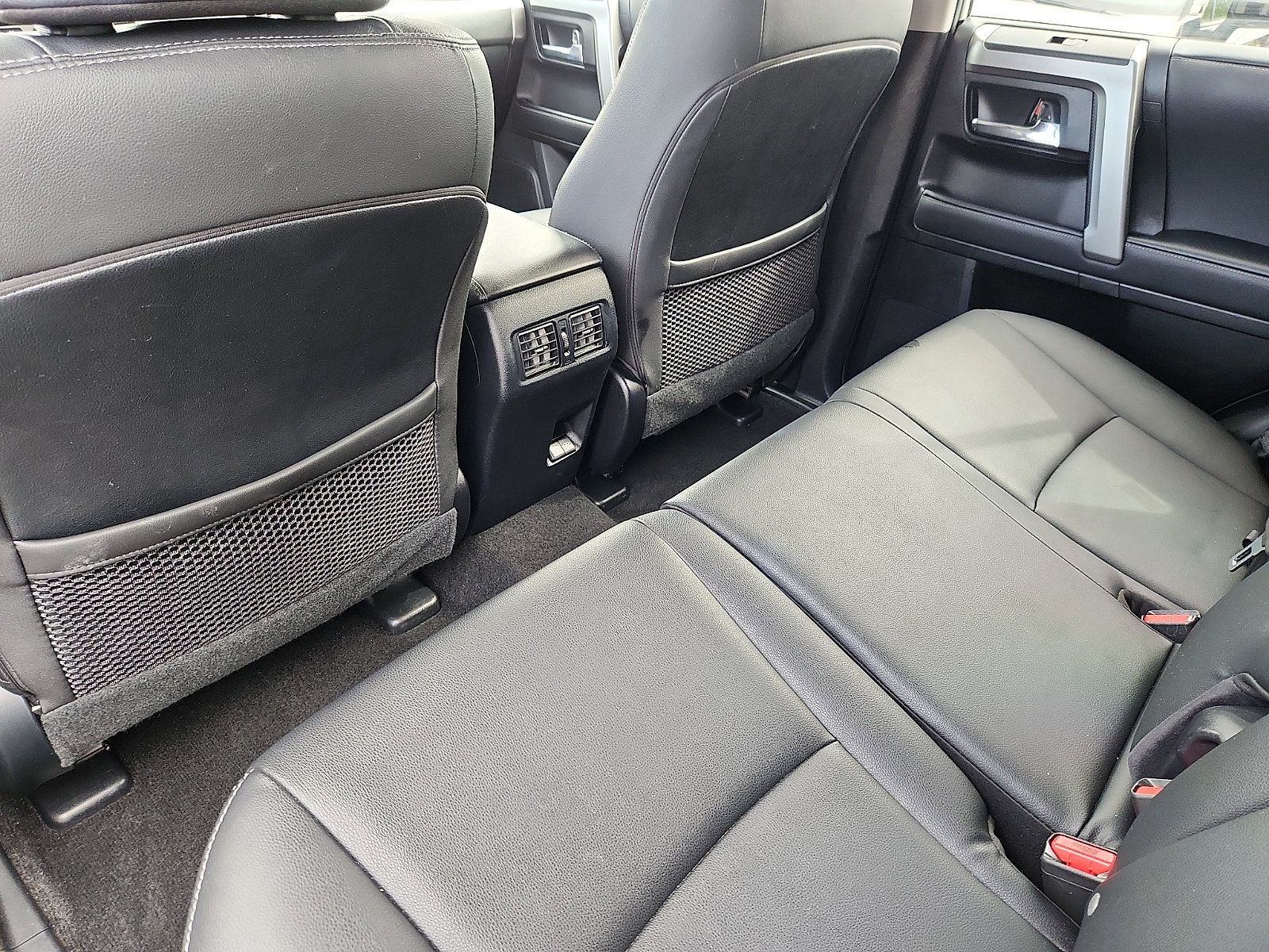 Used 2023 Toyota 4Runner TRD Sport AWD/4WD image 11