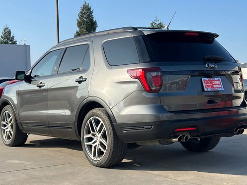 Used 2018 Ford Explorer Sport w/ Equipment Group 401A image 7
