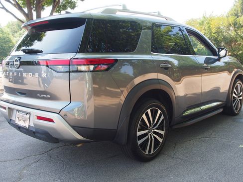 Used 2024 Nissan Pathfinder Platinum w/ Cargo Package FWD image 7