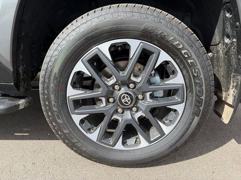 Used 2026 Toyota Sequoia Limited AWD/4WD image 36