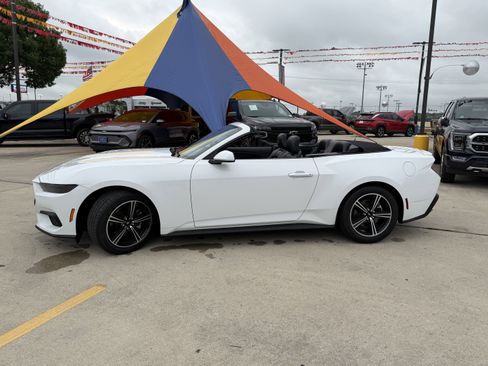 Certified 2025 Ford Mustang Premium RWD image 7