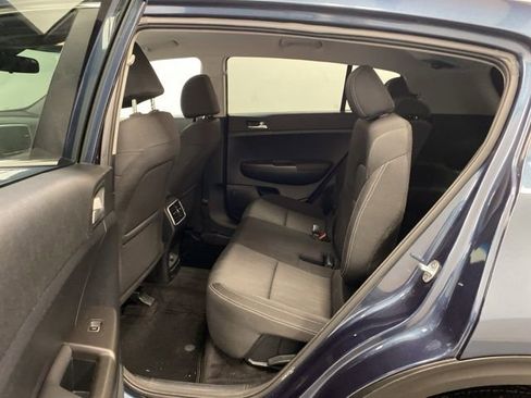 Used 2021 Kia Sportage LX image 20