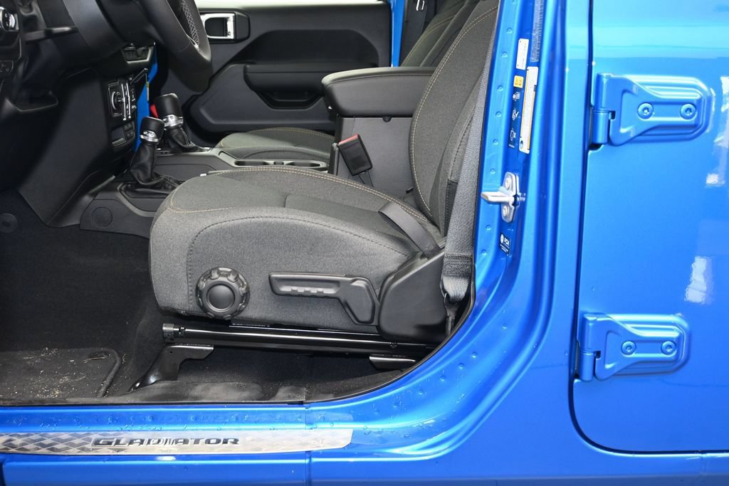 New 2026 Jeep Gladiator Sport AWD/4WD image 21