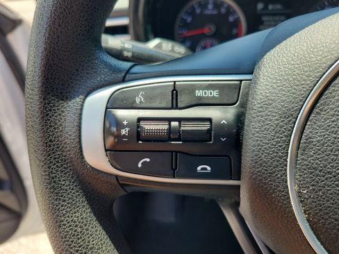 Used 2023 Kia K5 LXS FWD image 18