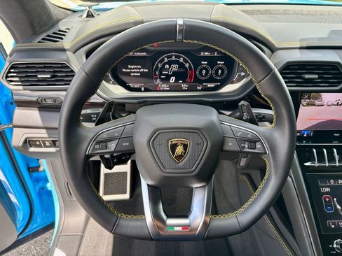Used 2024 Lamborghini Urus S AWD/4WD image 13