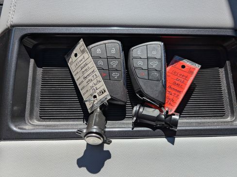 Used 2022 GMC Hummer EV Edition 1 w/ LPO, Illumination Package image 38