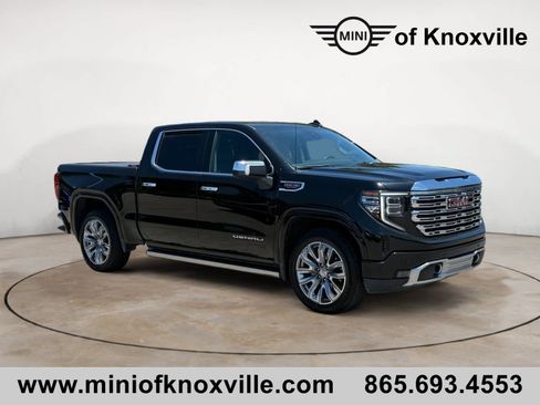 Used 2023 GMC Sierra 1500 Denali w/ Denali Reserve Package AWD/4WD image 1