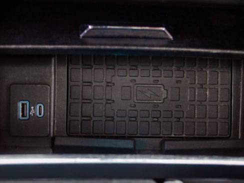 Used 2022 Ford Expedition Max Limited image 22