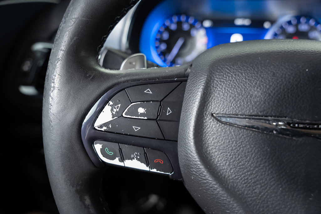 Used 2016 Chrysler 200 S w/ Navigation & Sound Group I FWD image 27