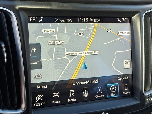 Used 2020 Maserati Levante S GranLusso image 17