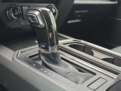 Certified 2018 Ford F150 Raptor w/ Equipment Group 802A Luxury image 20