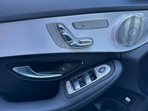 Used 2021 Mercedes-Benz C 300 Sedan image 11