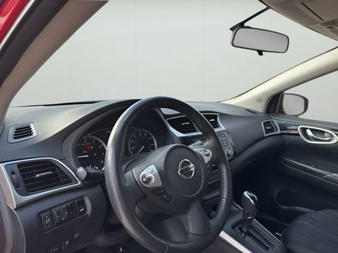 Used 2017 Nissan Sentra SV FWD image 9