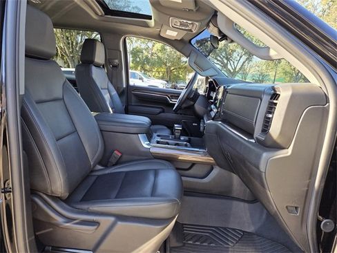 Used 2024 Chevrolet Silverado 1500 RST image 23