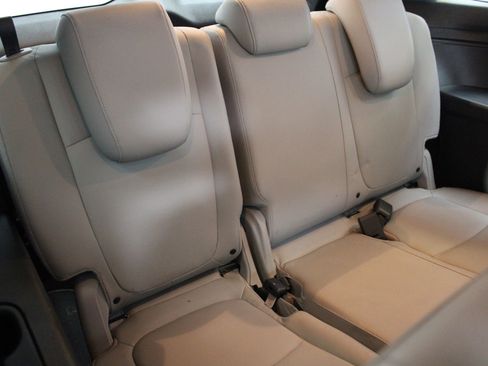 Used 2018 Honda Odyssey Elite image 21