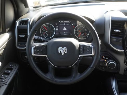 New 2026 RAM 1500 Express AWD/4WD image 15