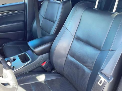 Used 2015 Jeep Grand Cherokee High Altitude RWD image 17