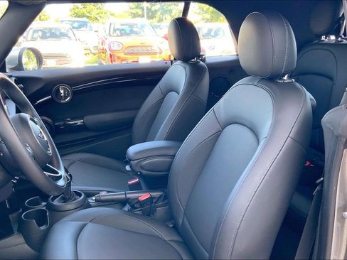 Used 2021 MINI Cooper Convertible image 24