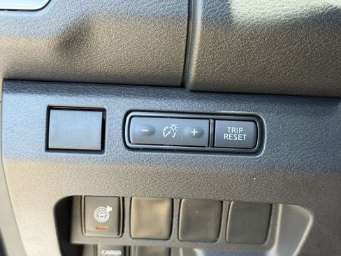 New 2026 Nissan Frontier SV w/ SV Convenience Package RWD image 18