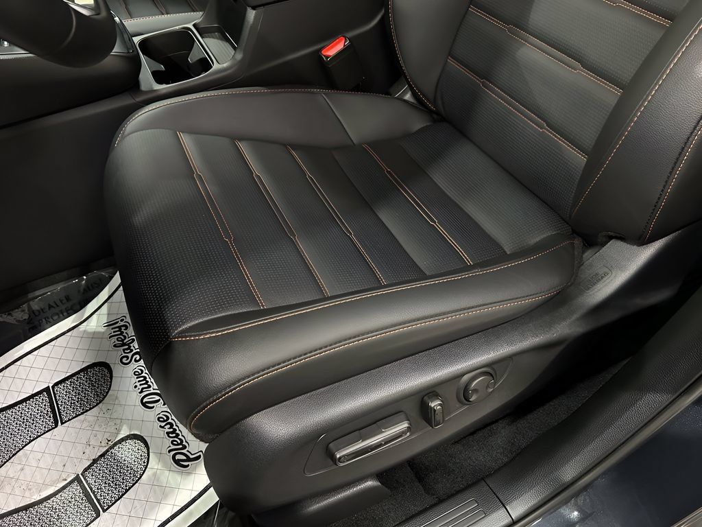 Used 2026 Honda CR-V Sport-L image 14