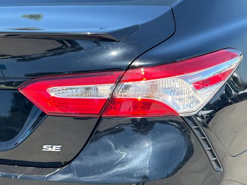 Used 2020 Toyota Camry SE w/ Carpet Mat Package FWD image 26