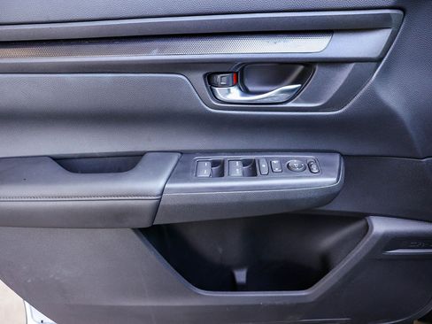 Used 2025 Honda CR-V EX image 26