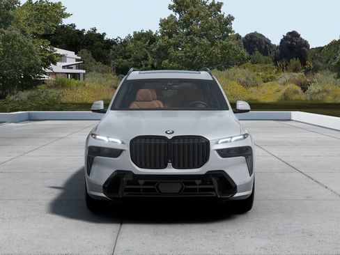 New 2027 BMW X7 xDrive40i w/ M Sport Package AWD/4WD image 3