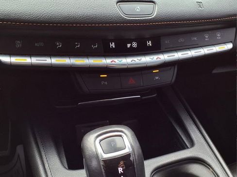 Used 2019 Cadillac XT4 Sport w/ Driver Awareness Package image 17