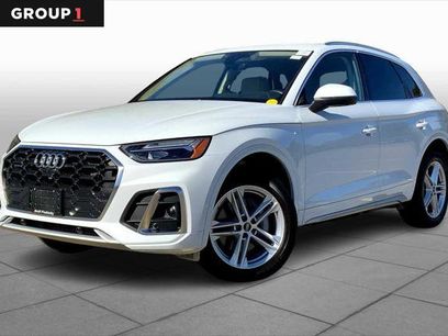 Certified 2024 Audi Q5 e Premium Plus