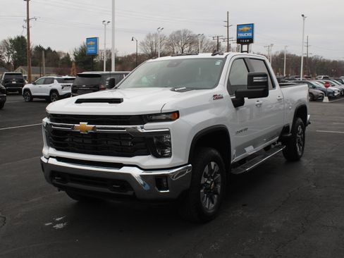New 2026 Chevrolet Silverado 3500 LT w/ Convenience Package image 7