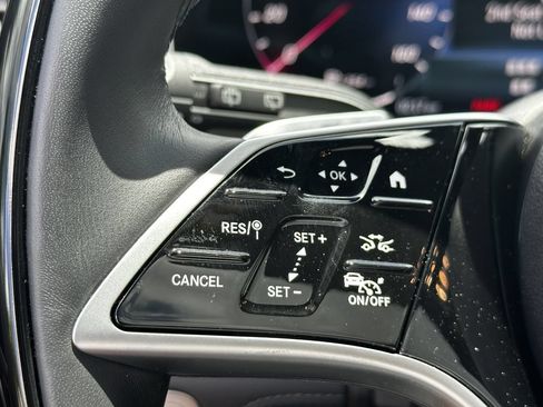 Certified 2025 Mercedes-Benz GLS 580 4MATIC image 28