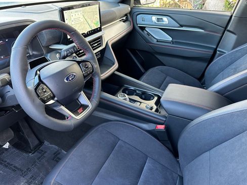 Used 2026 Ford Explorer ST w/ Sun And Sound Package image 9