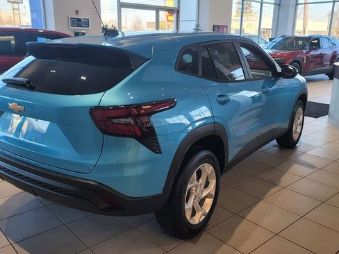 New 2026 Chevrolet Trax LS w/ LS Convenience Package image 12