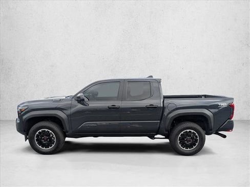 Used 2025 Toyota Tacoma TRD Off-Road AWD/4WD image 8